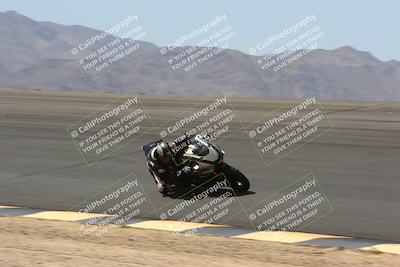 media/Apr-10-2022-SoCal Trackdays (Sun) [[f104b12566]]/Bowl (11am)/